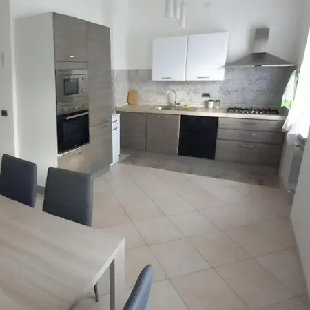 Luisa Apartmán
